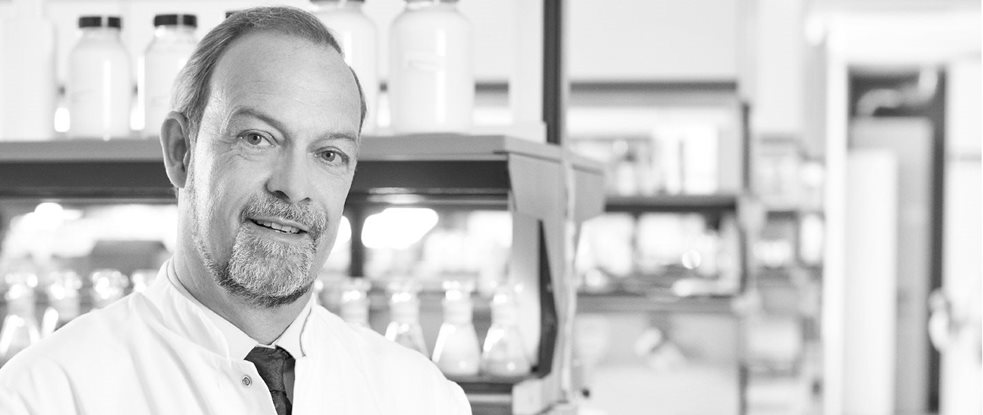 Scientifique dans un laboratoire